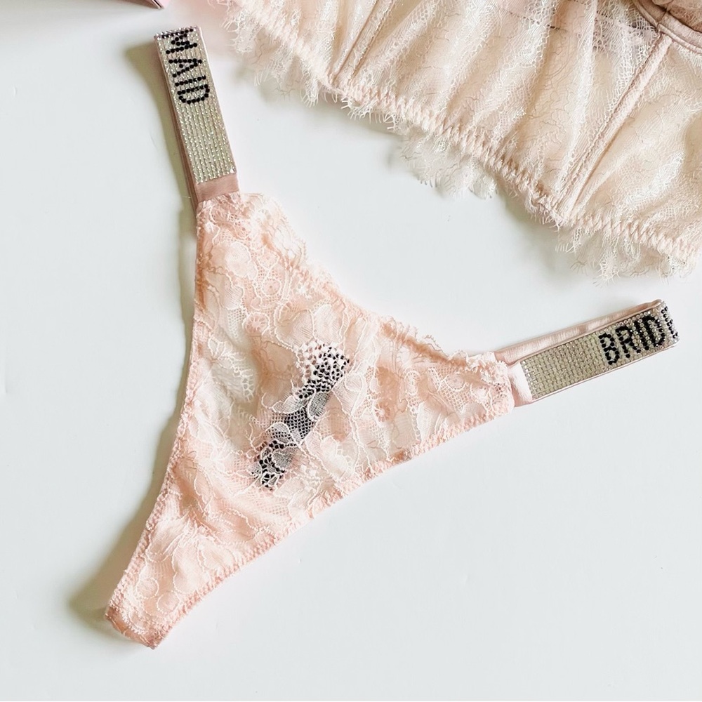 32C SMALL Victoria’s Secret blush pink bra set - Picture 5 of 9